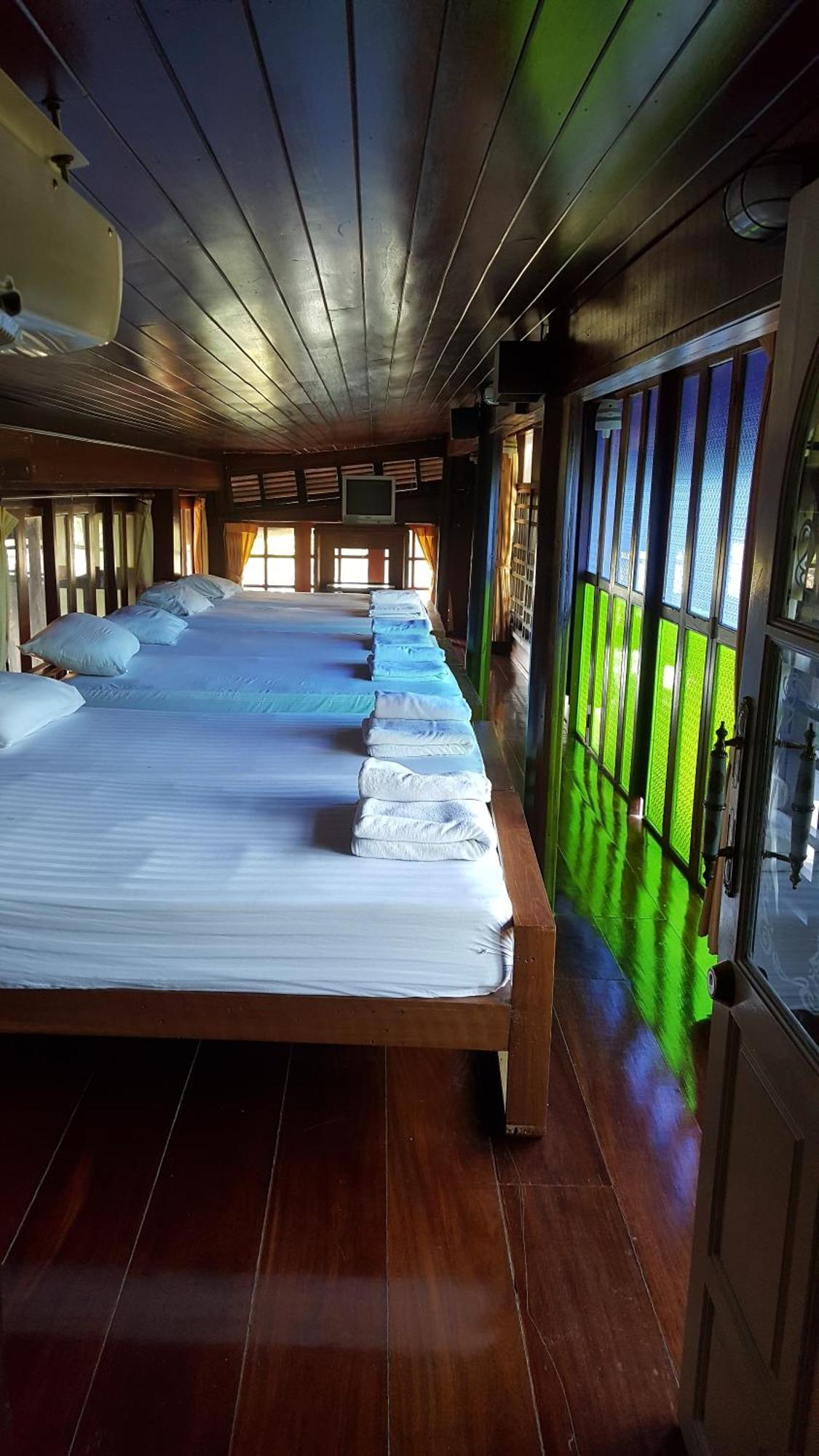Ruean Mai Chai Khlong Amphawa Zewnętrze zdjęcie