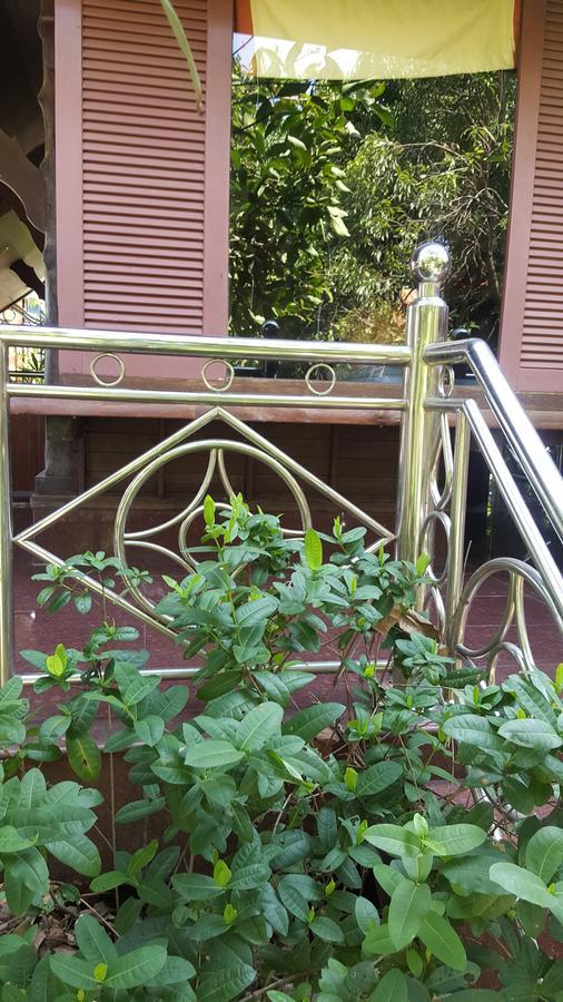 Ruean Mai Chai Khlong Amphawa Zewnętrze zdjęcie