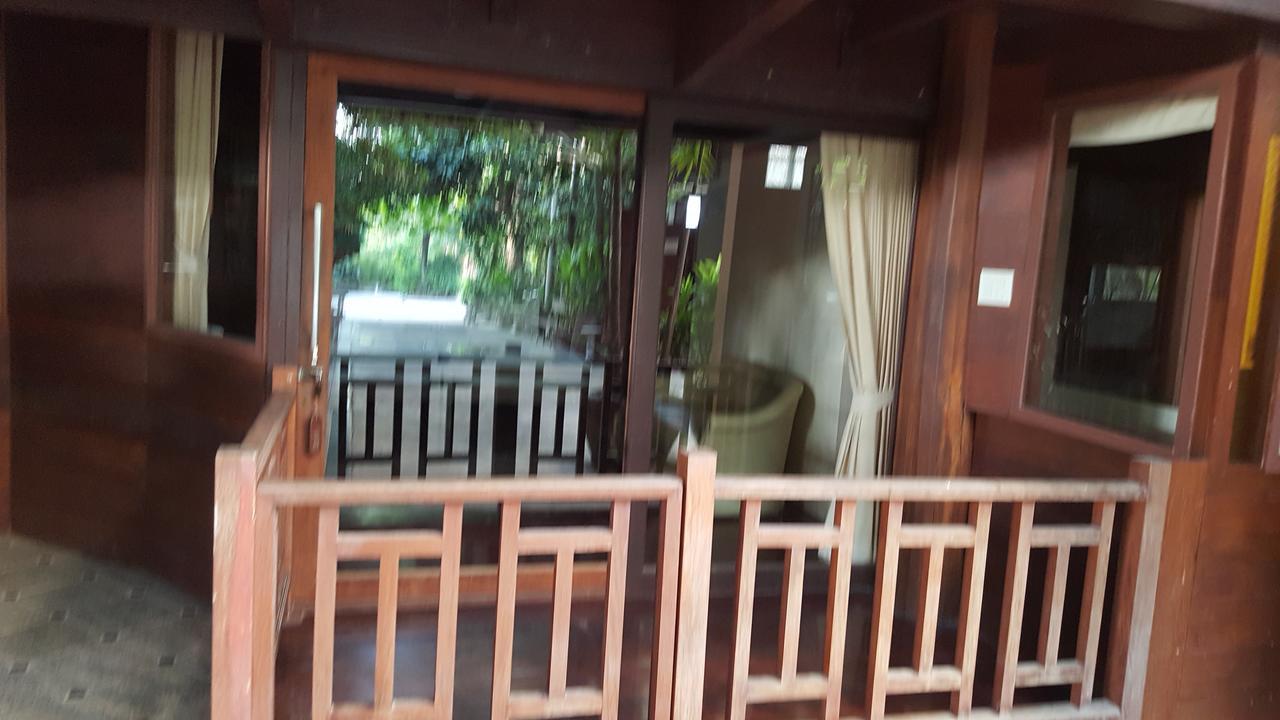 Ruean Mai Chai Khlong Amphawa Zewnętrze zdjęcie