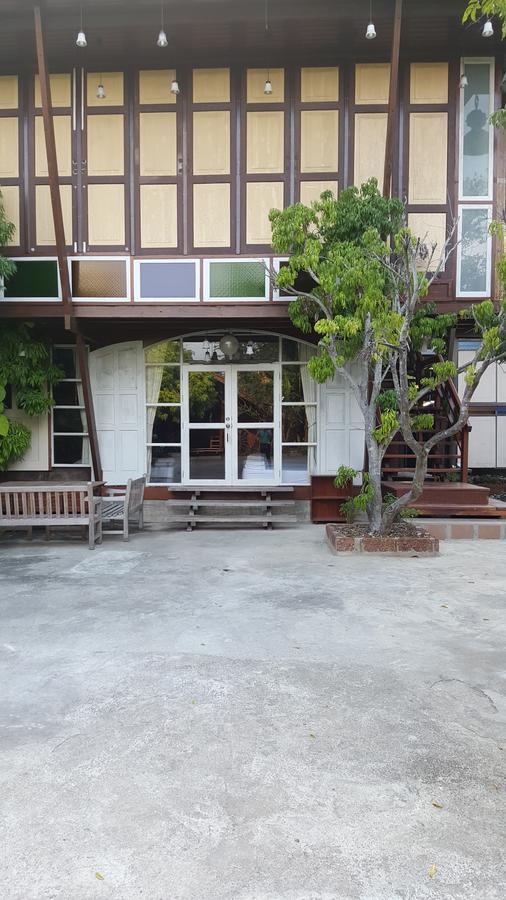 Ruean Mai Chai Khlong Amphawa Zewnętrze zdjęcie